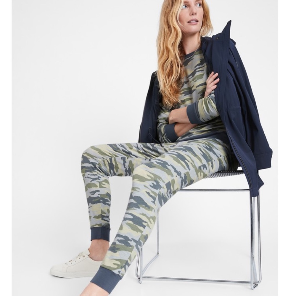 NWT BANANA REPUBLIC TERRY JOGGER CAMO GREEN GRAY LOUNGEWEAR W POCKETS - Picture 13 of 13